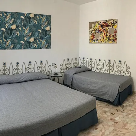 Beb Terrazza Del Sole Oda ve Kahvaltı *